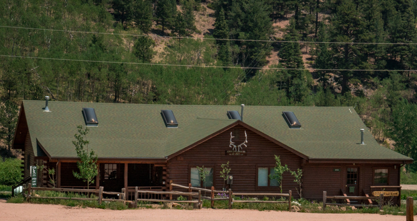 Aspen Acres Campground Rye Colorado - Rec hall & Lounge