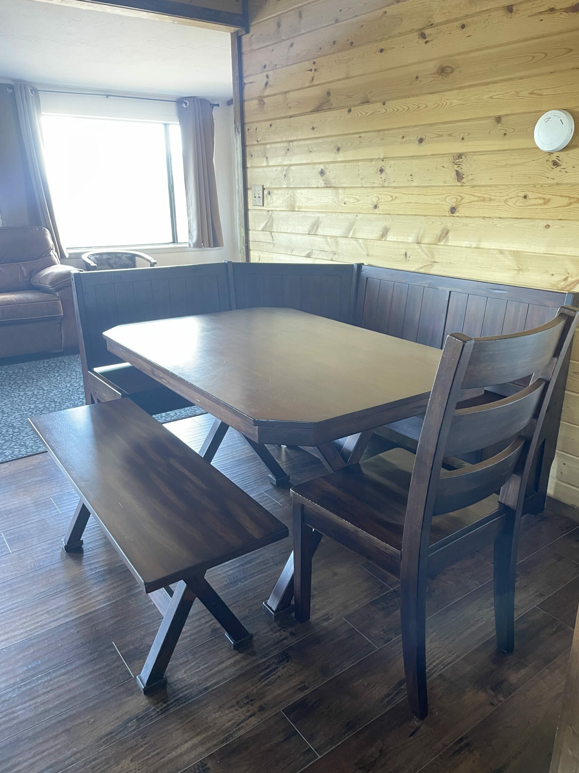 aspen cabin dining room table