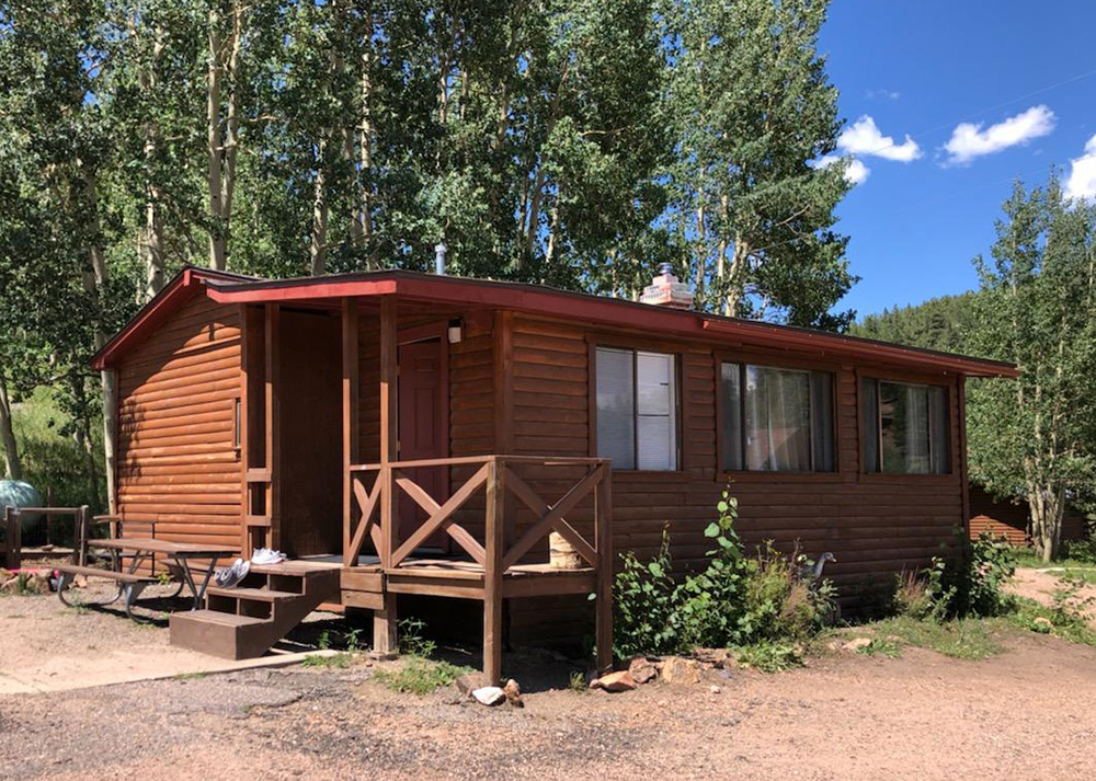 Aspen-Acres-Campground-Aspen-Cabin-Rental-2